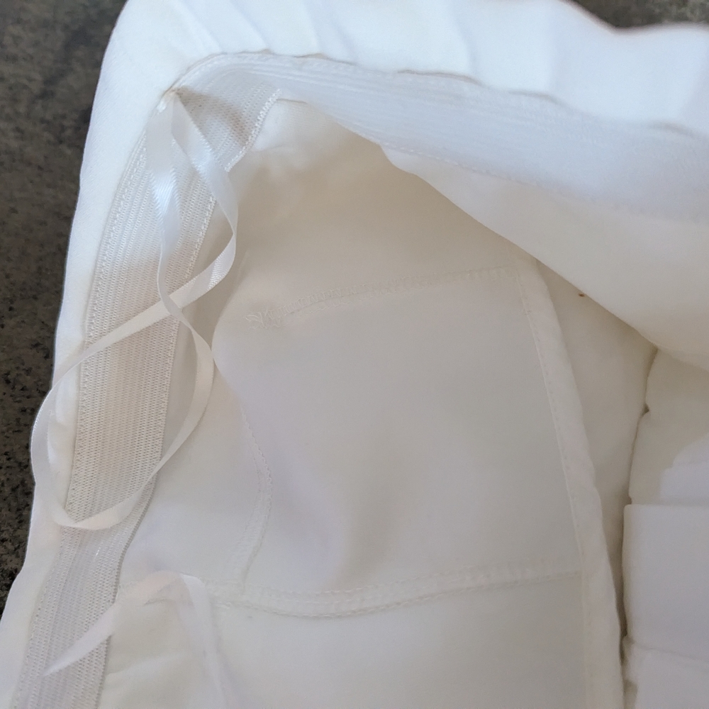 ⭐NWT Chic Wish White Crop Top - Picture 6 of 8